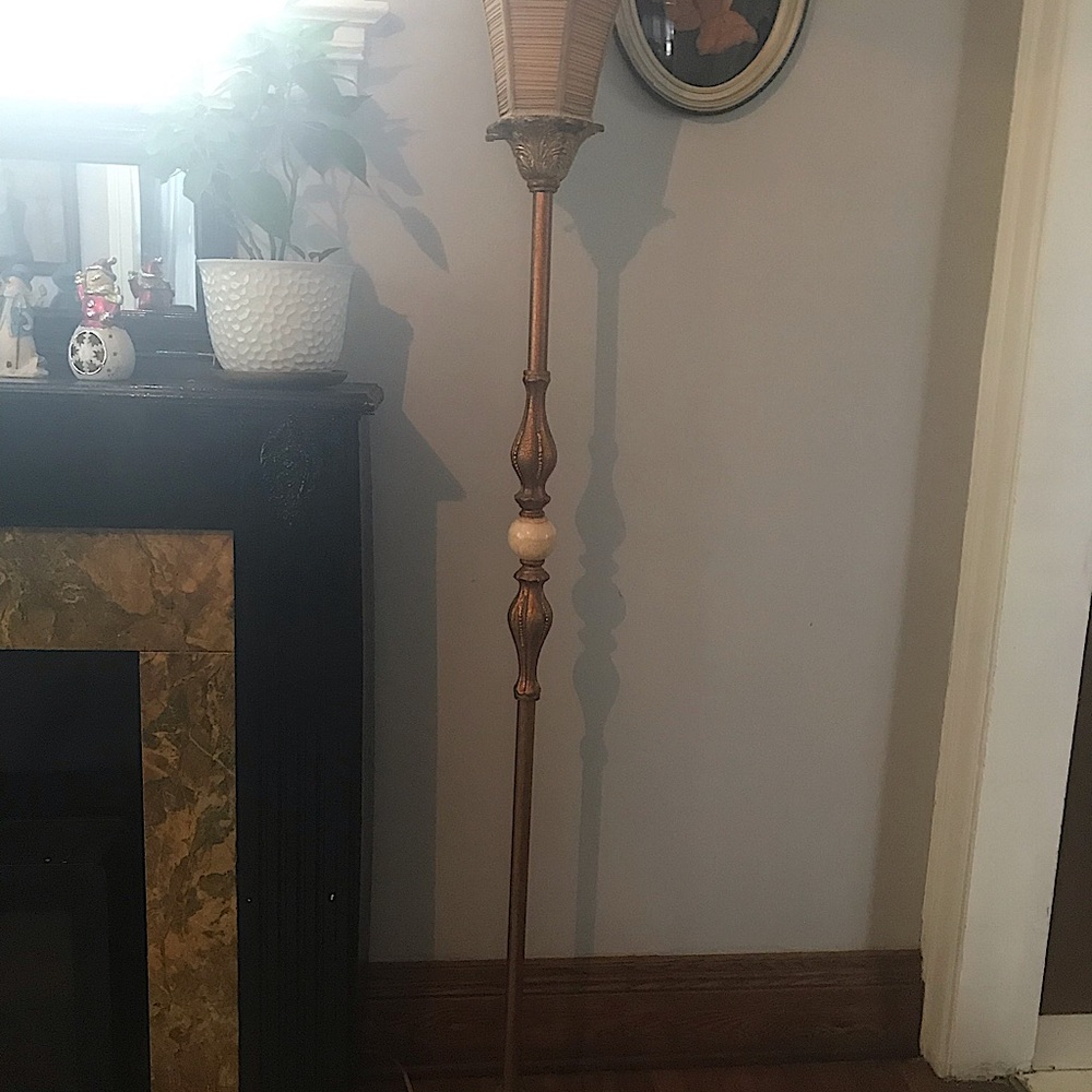 Very Rare Pair of Dale Tiffany Standing Floor Lamps